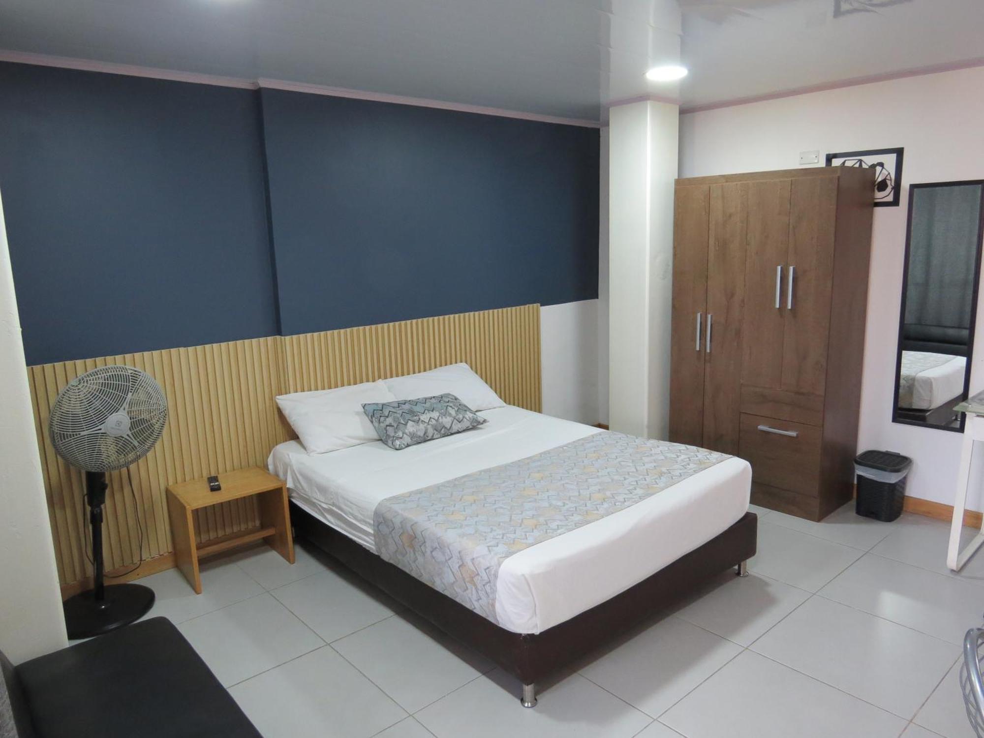 מדיין Hotel A & A Santa Alejandria מראה חיצוני תמונה