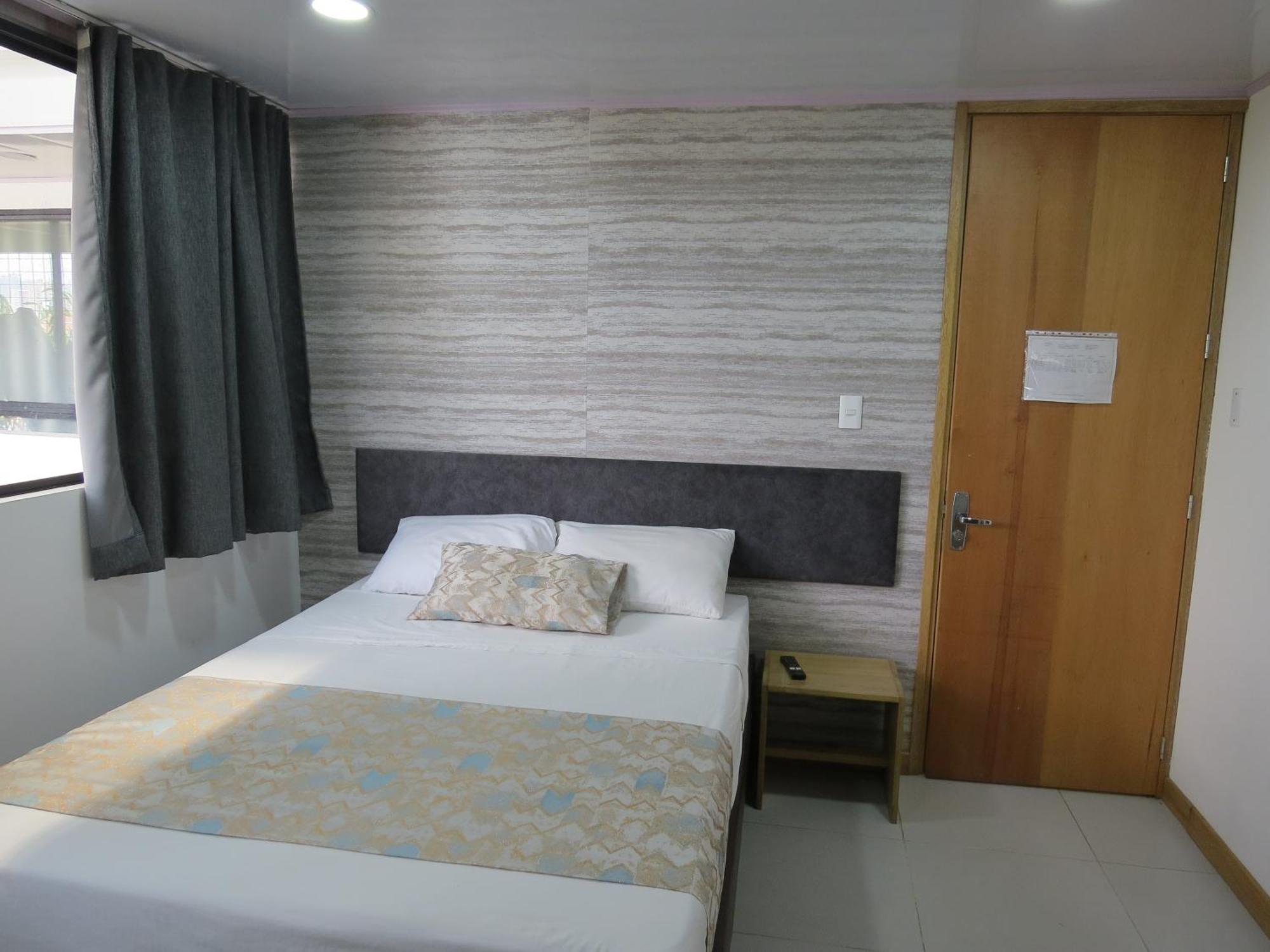מדיין Hotel A & A Santa Alejandria מראה חיצוני תמונה