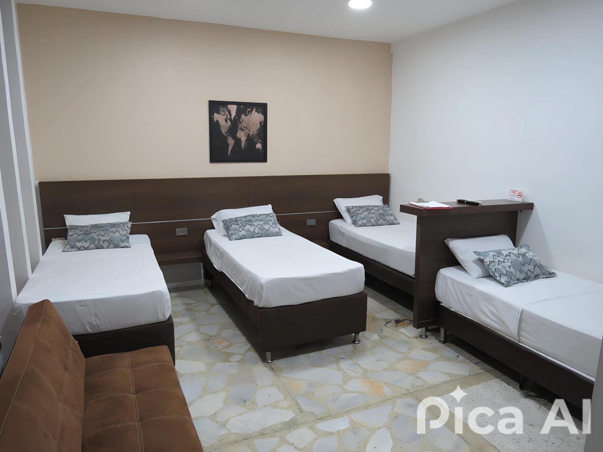 מדיין Hotel A & A Santa Alejandria מראה חיצוני תמונה